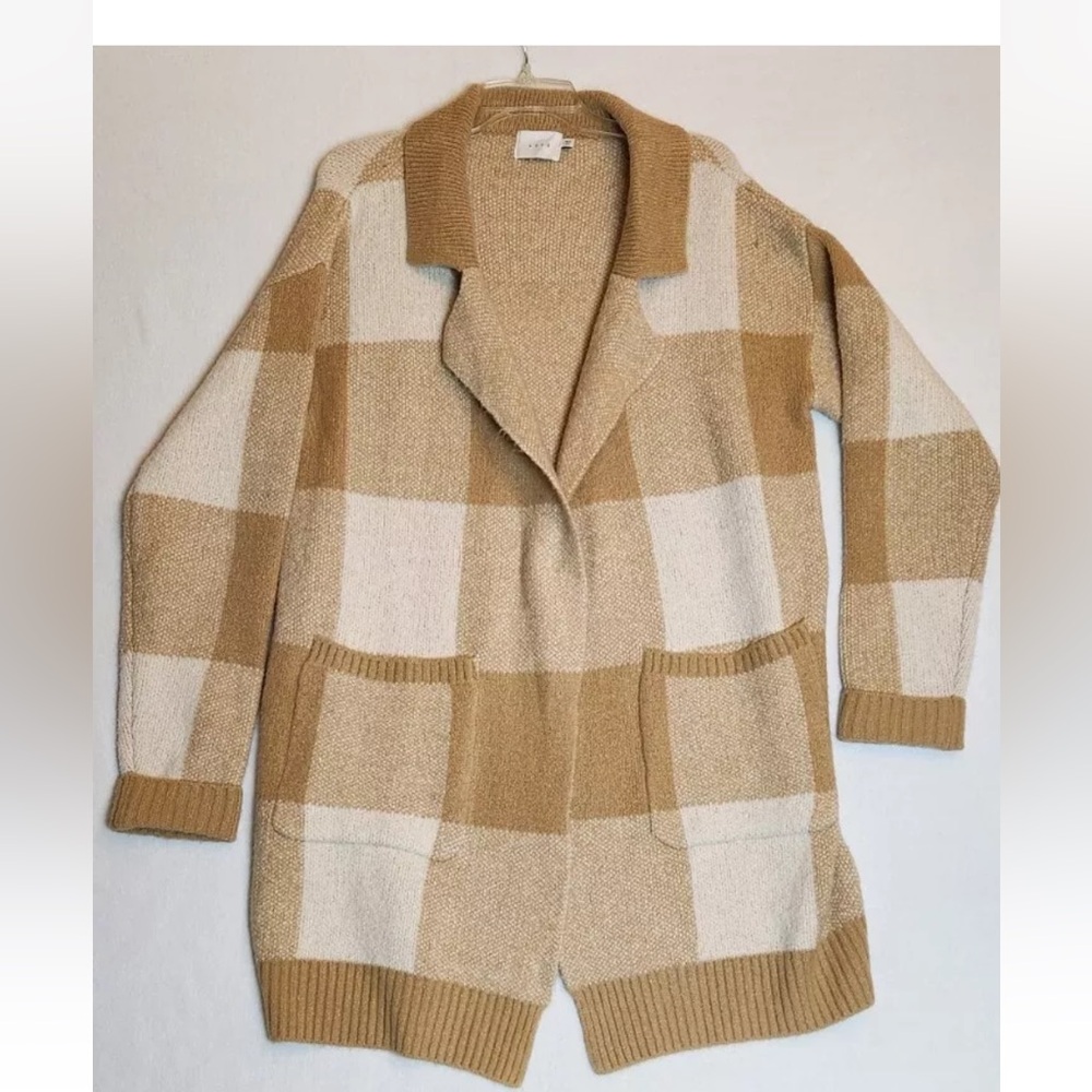 Cozy Plaid Cardigan in Cream and Tan